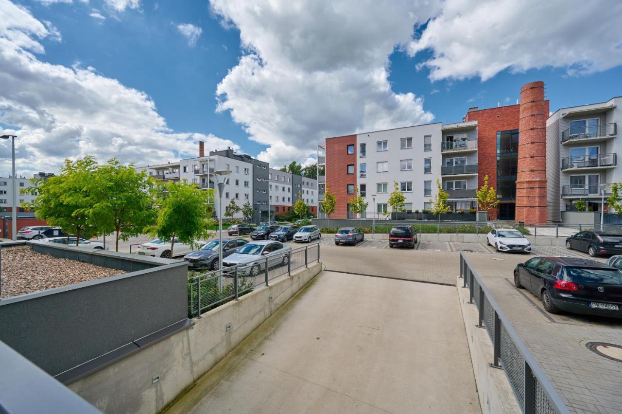 Apartment Wroclaw Swojczyce By Noclegi Renters Exterior photo